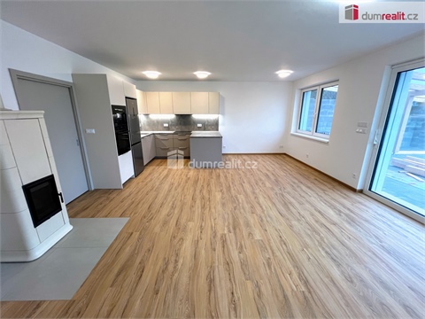 Pronájem bytu 3kk, 74 m² 4