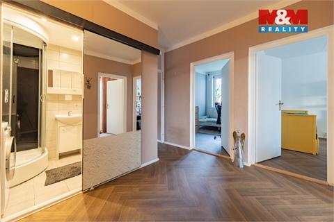 Prodej bytu 4+1, 77 m² 12