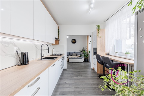 Prodej bytu 3+1, 70 m² 8