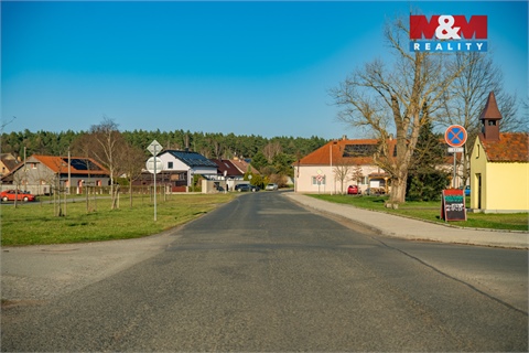 Prodej stavebního pozemku, 758 m² 4