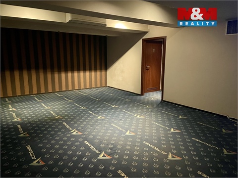 Pronájem komerčního objektu, 143 m² 4