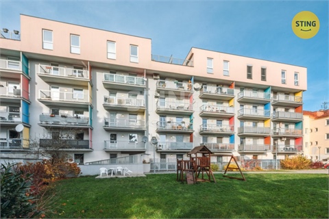 Prodej bytu 2kk, 70 m² 0