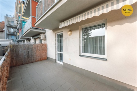 Prodej bytu 2kk, 70 m² 14