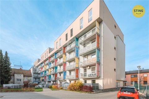 Prodej bytu 2kk, 70 m² 18