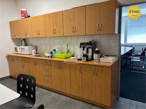 Pronájem kanceláře, 54 m² - 2