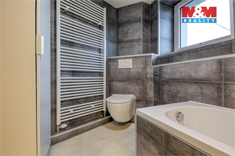 Prodej rodinného domu, 89 m² - 8