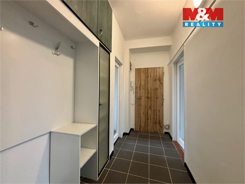 Prodej bytu 2+1, 51 m² 8