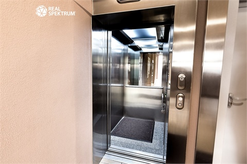 Prodej činžovního domu, 1 790 m² - 6