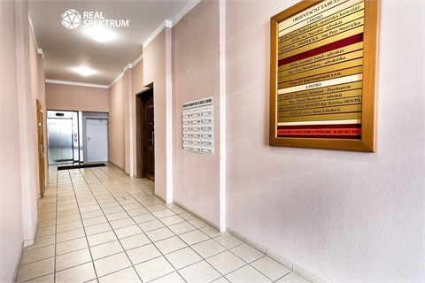 Prodej činžovního domu, 1 790 m² 6