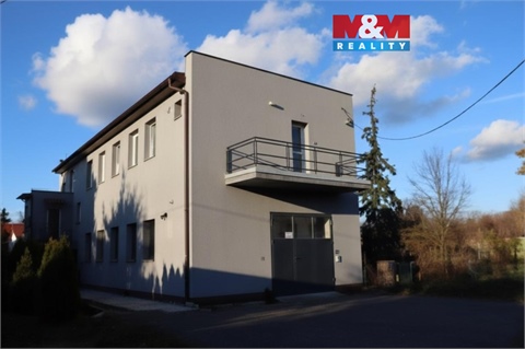 Prodej komerčního objektu, 300 m² - 0