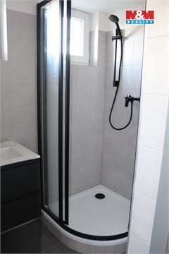 Prodej komerčního objektu, 300 m² 8