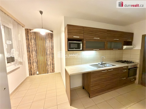 Pronájem bytu 3+1, 67 m² - 0