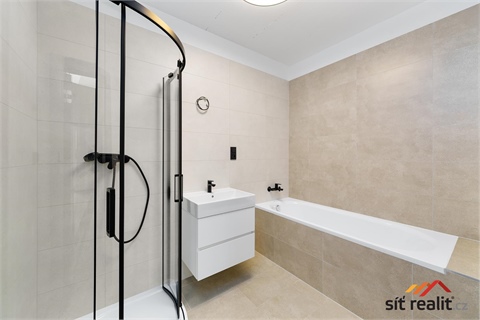 Prodej bytu 3kk, 179 m² 14