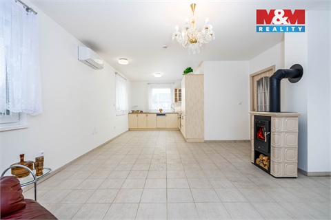 Prodej rodinného domu, 76 m² - 6