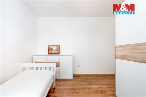 Prodej rodinného domu, 76 m² - 10