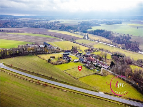 Prodej stavebního pozemku, 2 810 m² 0