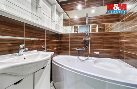 Prodej bytu 4+1, 75 m² - 2