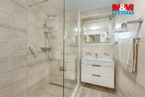 Prodej rodinného domu, 138 m² 8