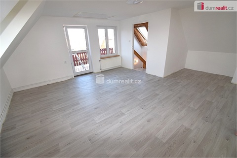 Pronájem rodinného domu, 150 m² 14