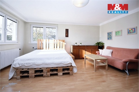 Prodej rodinného domu, 180 m² 2