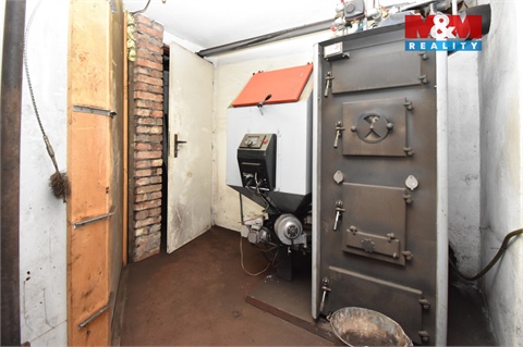 Prodej rodinného domu, 180 m² 18