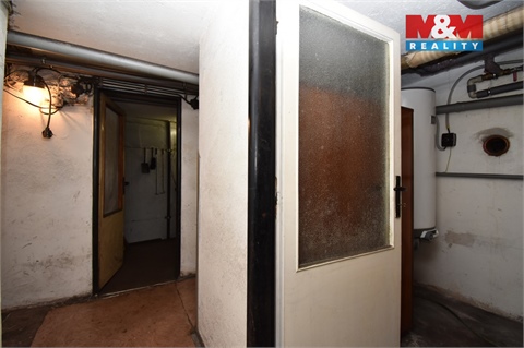 Prodej rodinného domu, 180 m² - 16