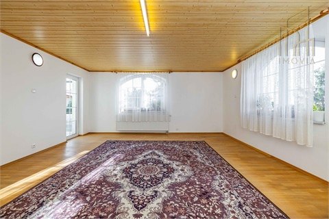 Prodej rodinného domu, 649 m² - 26