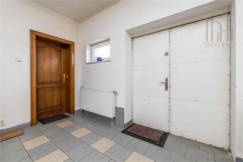 Prodej rodinného domu, 649 m² 8