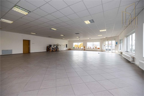 Prodej rodinného domu, 649 m² 4