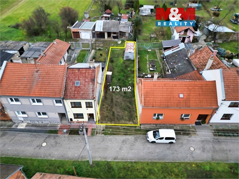 Prodej stavebního pozemku, 173 m² 0