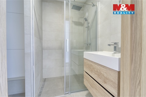 Pronájem bytu 3kk, 65 m² - 18