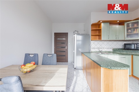 Prodej bytu 3+1, 76 m² 8