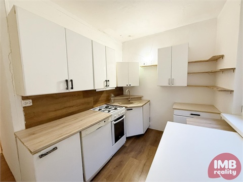 Prodej bytu 3+1, 72 m² 0