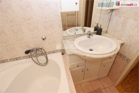 Prodej bytu 2+1, 49 m² 12