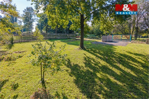 Prodej stavebního pozemku, 1 022 m² 4