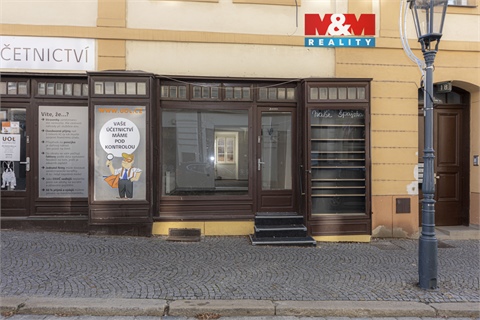 Pronájem obchodních prostor, 31 m² 0