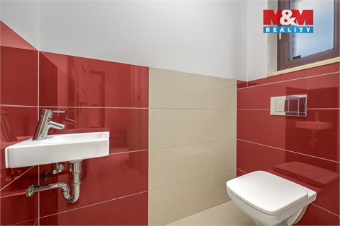 Prodej rodinného domu, 122 m² - 10