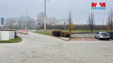 Prodej parkovacího místa, 13 m² - 2