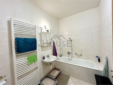 Prodej bytu 2kk, 49 m² - 2