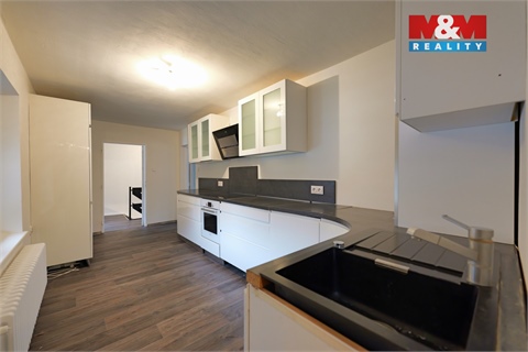 Prodej rodinného domu, 160 m² - 16