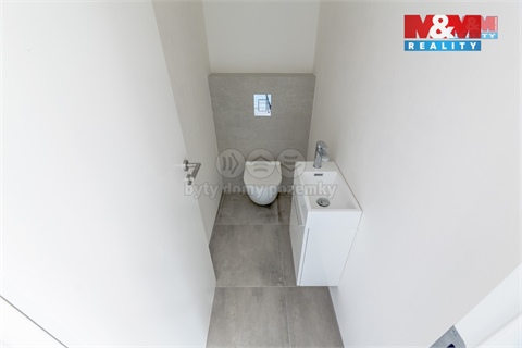 Pronájem bytu 3kk, 65 m² 12