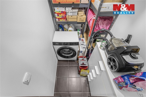 Prodej bytu 3kk, 54 m² - 12