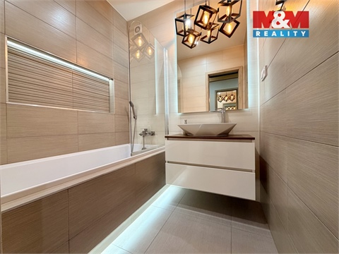 Prodej bytu 3+1, 73 m² - 0