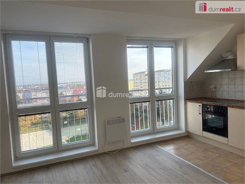 Pronájem bytu 2kk, 43 m² - 2