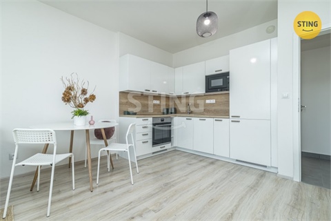 Prodej bytu 2kk, 58 m² - 2