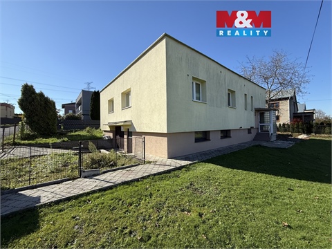 Pronájem rodinného domu, 160 m² 0