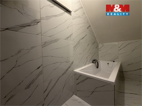 Prodej rodinného domu, 117 m² - 10