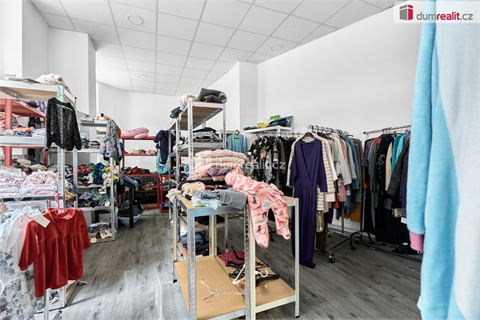 Prodej komerčního objektu, 980 m² - 16