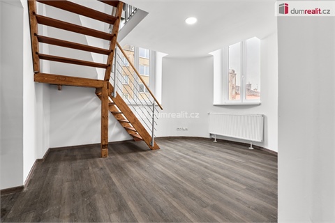 Prodej komerčního objektu, 980 m² - 8