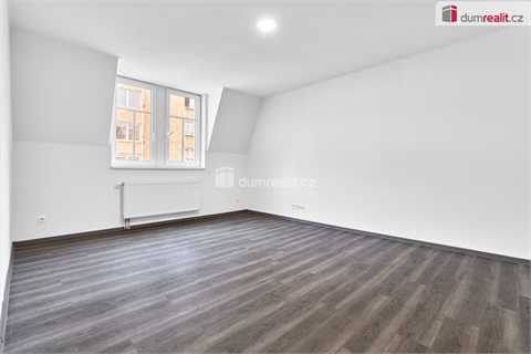 Prodej komerčního objektu, 980 m² - 6